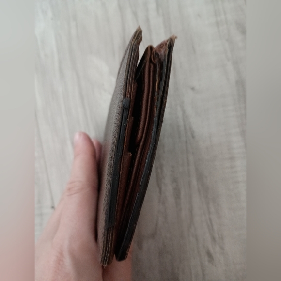 Louis Vuitton Bifold Wallet Leather Brown Authentic - Picture 4 of 14